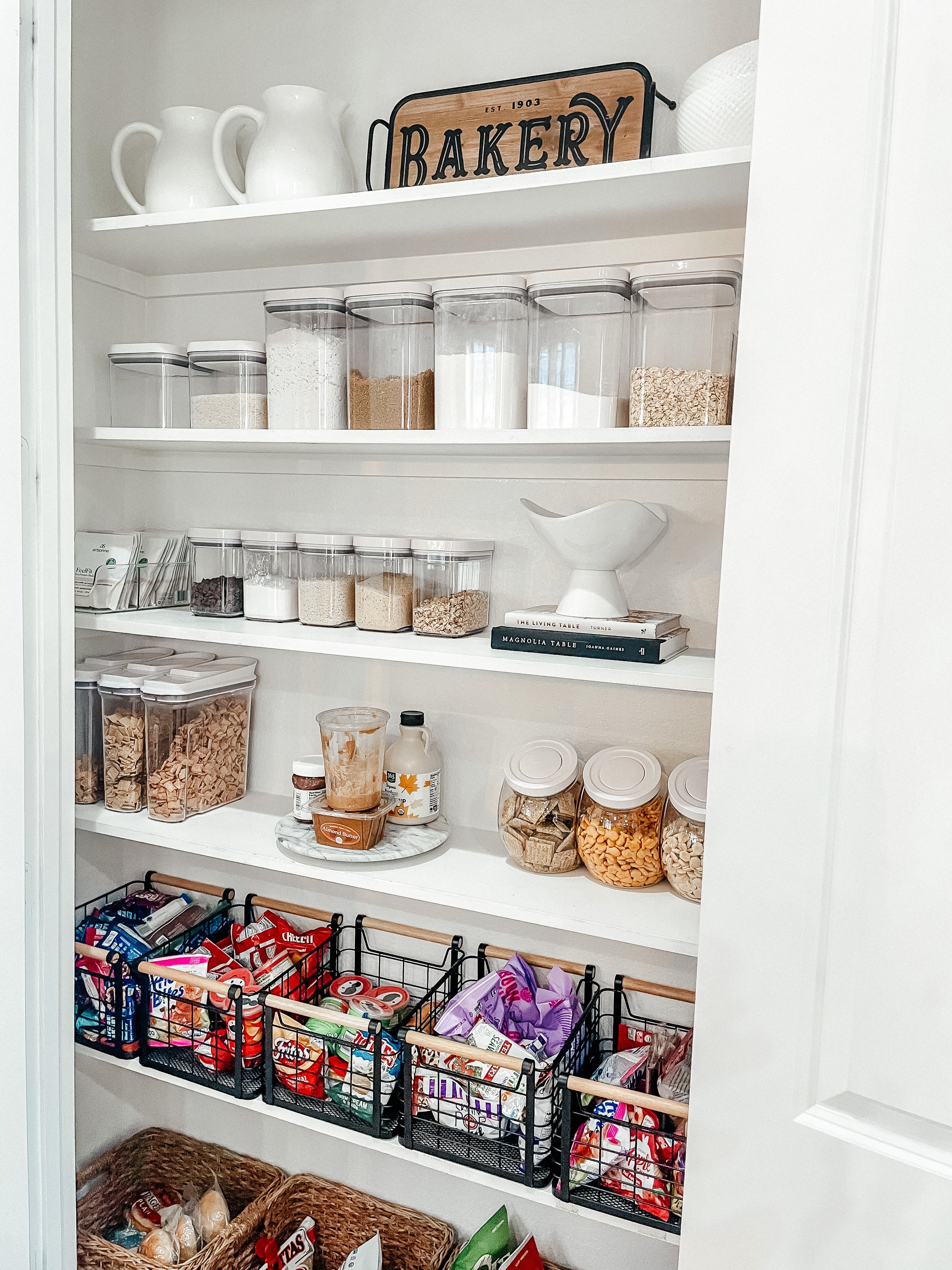 6 Realistic Tips + Tricks To Small Pantry Organization That I Swear By - By  Sophia Lee