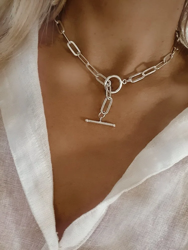 Trending in 2023: Is Silver Jewelry Making a Comeback?