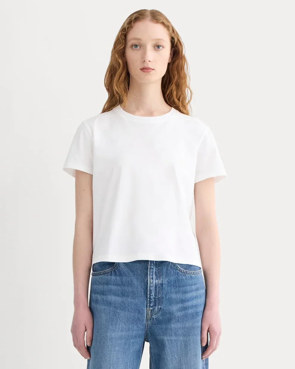 modern fit, slightly cropped tee