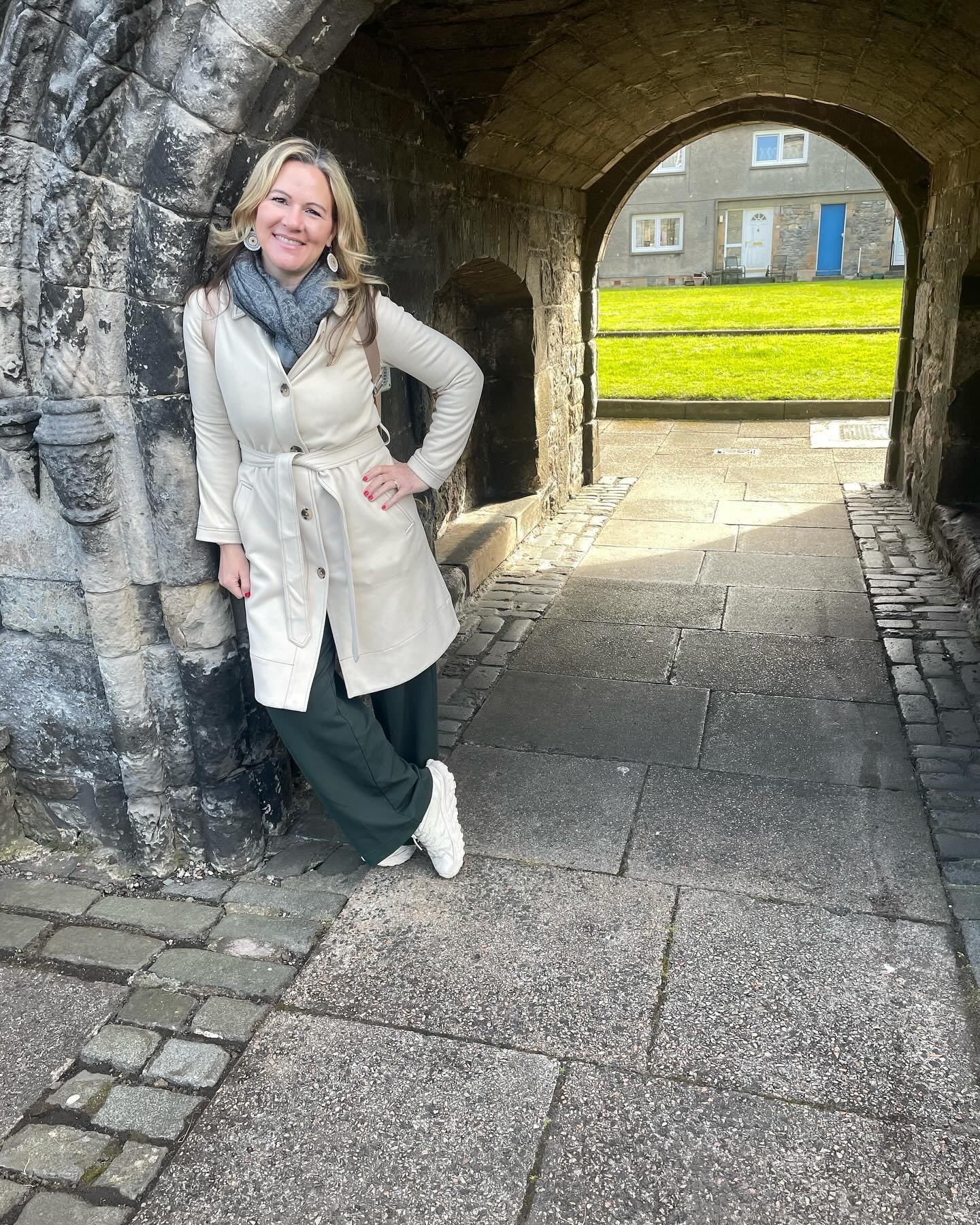 🏞️ Last Saturday was a journey through time and history as Mom and I embarked on a road trip through Scotland! 🚗 

From the picturesque Menstrie Castle, tracing the footsteps of our ancestor&rsquo;s birthplace, to the solemn tranquility of where he