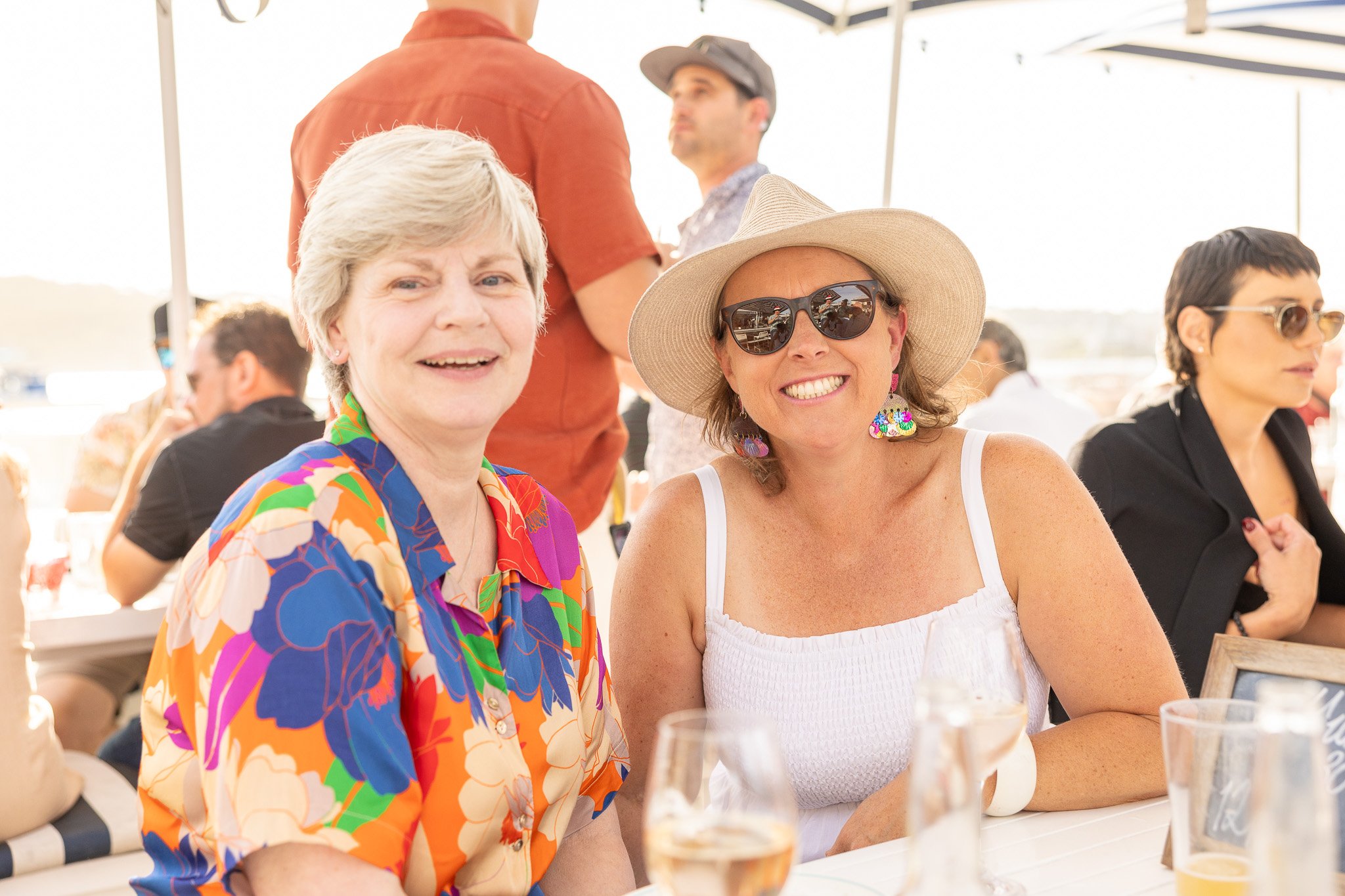 Celebrate #MothersDay this Sunday at the Manly Skiff with these gift ideas for all the amazing Mums on The Beaches:

1. Indulge in a delicious lunch or dinner featuring Oysters and Piper-Heidsieck Champagne.
2. Share a cosy moment over coffee and des