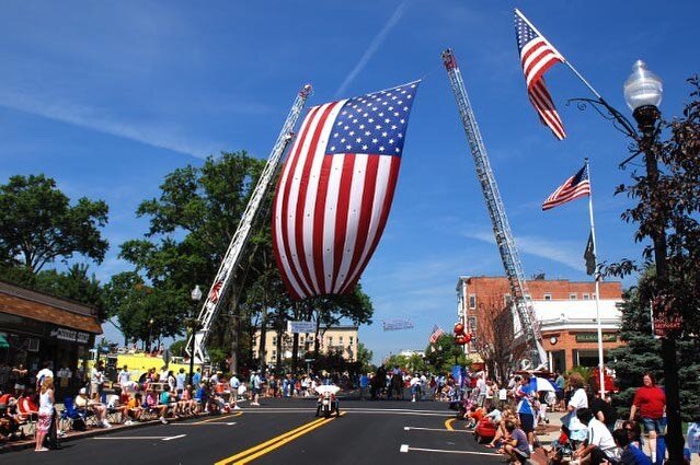 We are excited to announce a Ridgewood Newcomers meet up at the 111th Annual 4th of July parade! Stop by our tent to meet new people, mingle and watch the festivities with new friends. Popsicles and water will be provided.

When: Monday, July 5th at 