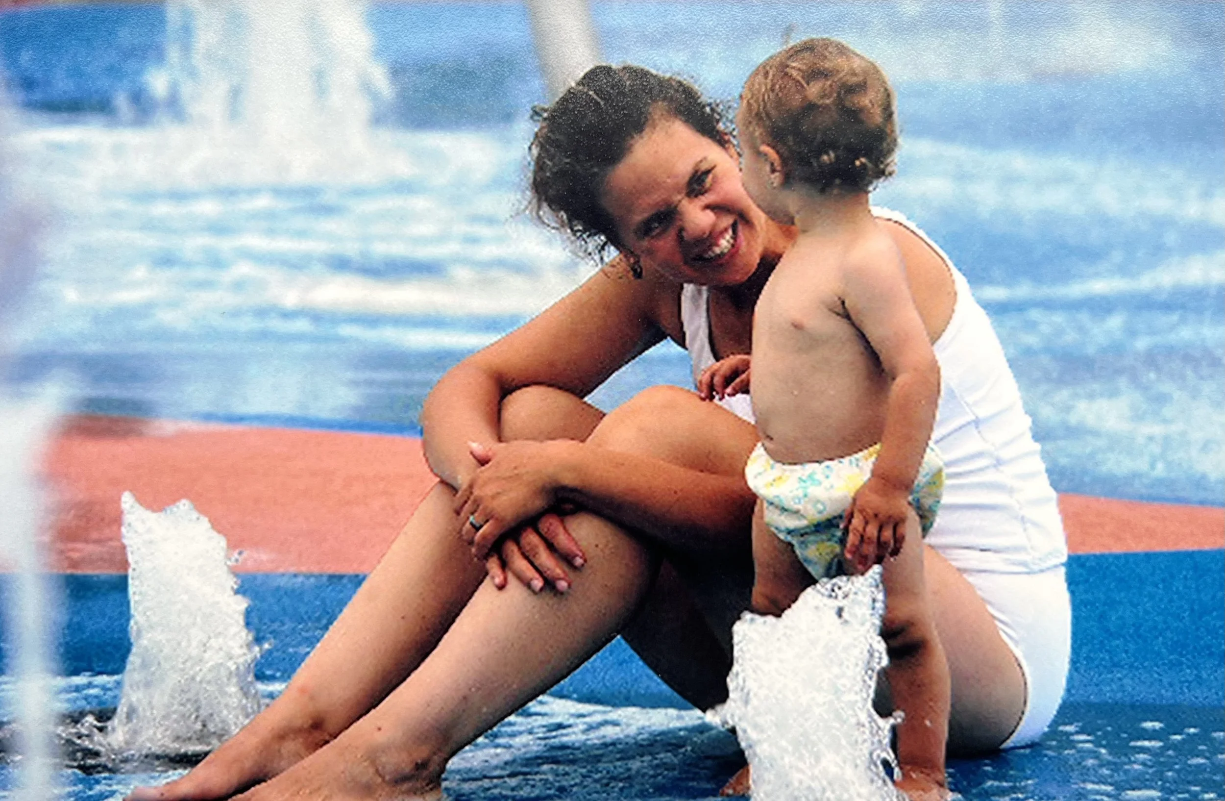 How to Stay Cool in the Summer When You're Pregnant