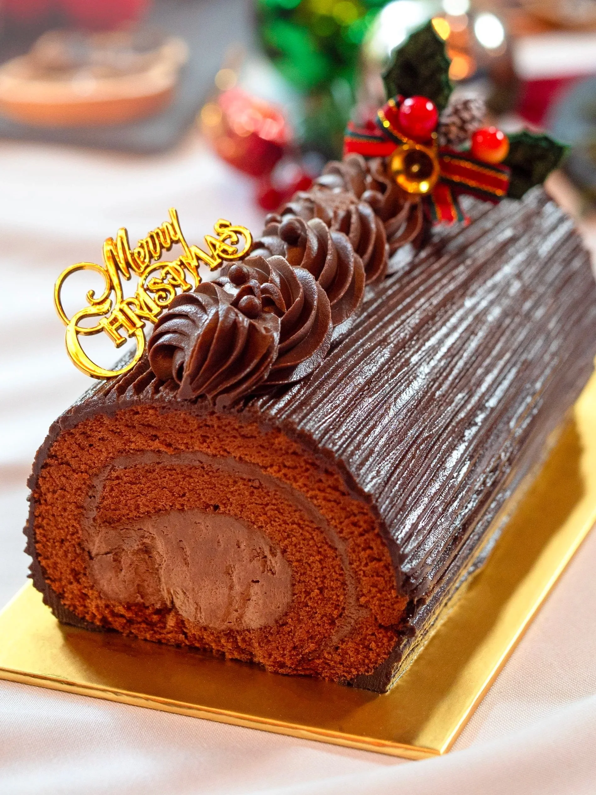 SB_Decadent+Chocolate+Yule+Log.jpg