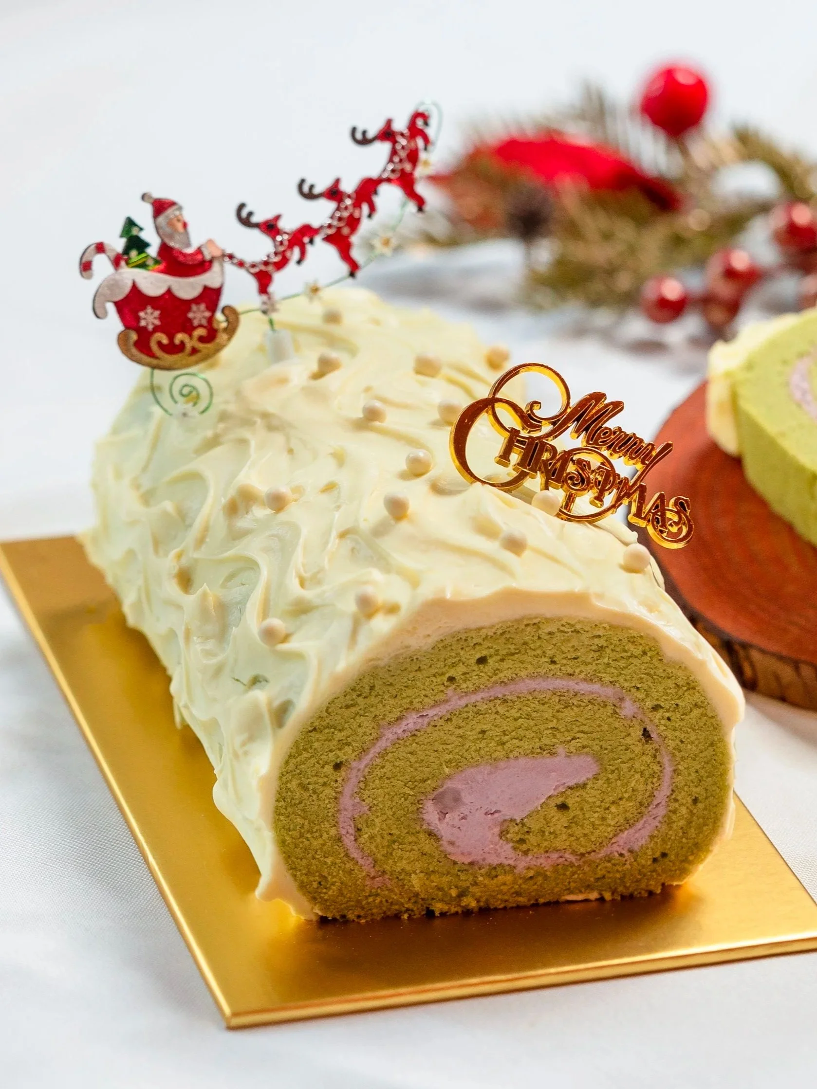 SB_Enchanted+Matcha+Taro+Yule+Log.jpg