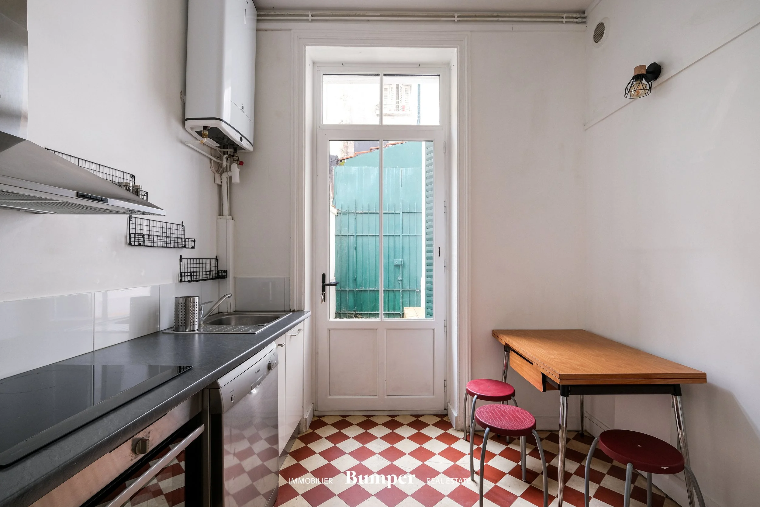 DSCF9570-1.jpg