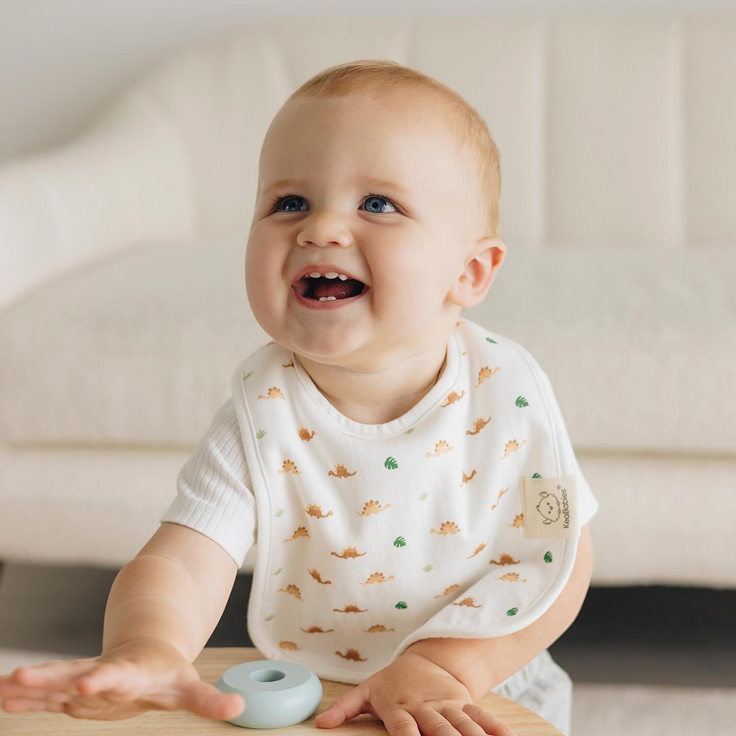 Such a cute lifestyle shoot for Coast Drool Bib product by @keababies 

Thank you to my models @thekelseymcgrath and @scvalerio 

If you&rsquo;re interested in having your child model for us, please submit your information and photos to my email katy