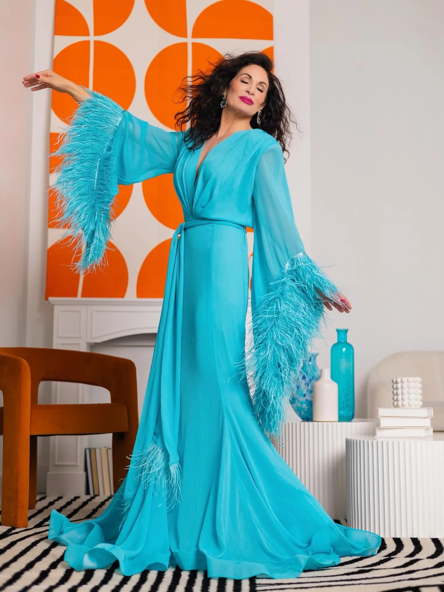 She is one of a kind ✨ @kalimariestyles_ 

Shot for @iconic.the.experience at @katya.loft  @wendywynne @emilyloftiss @charlacorn @sarahfoxmakeup