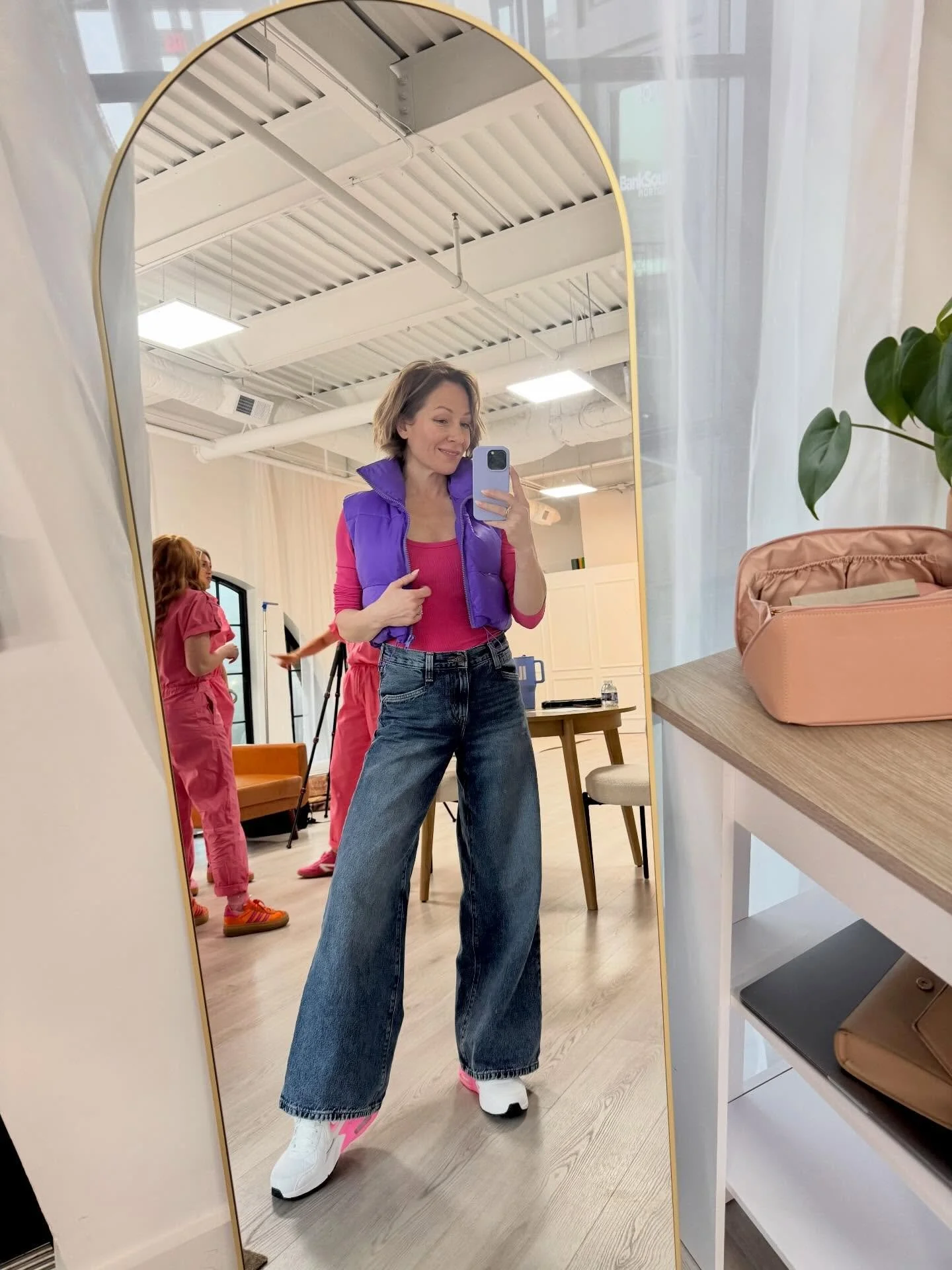 Photographing the ICONIC brand experience in Atlanta is always a full body YES 👏 

The energy, the outfits, the confidence. Unmatched.

There&rsquo;s nothing better than working with a team that knows exactly how to bring out presence and polish whi