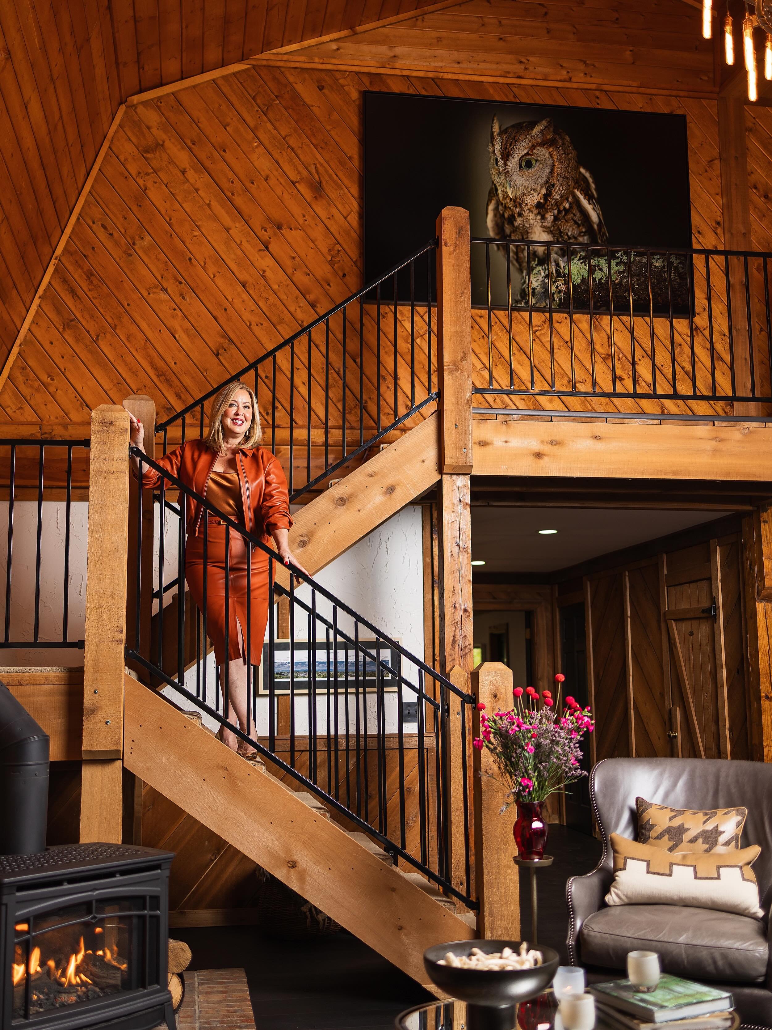 Some experiences stay with you forever

Working with @themountaintoplodge became so much more than a job, it was truly an experience of luxury, hospitality, and premier customer service

It was about capturing the art of curating unforgettable moment