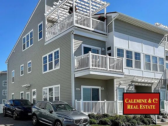 Arverne - $1,240,000
