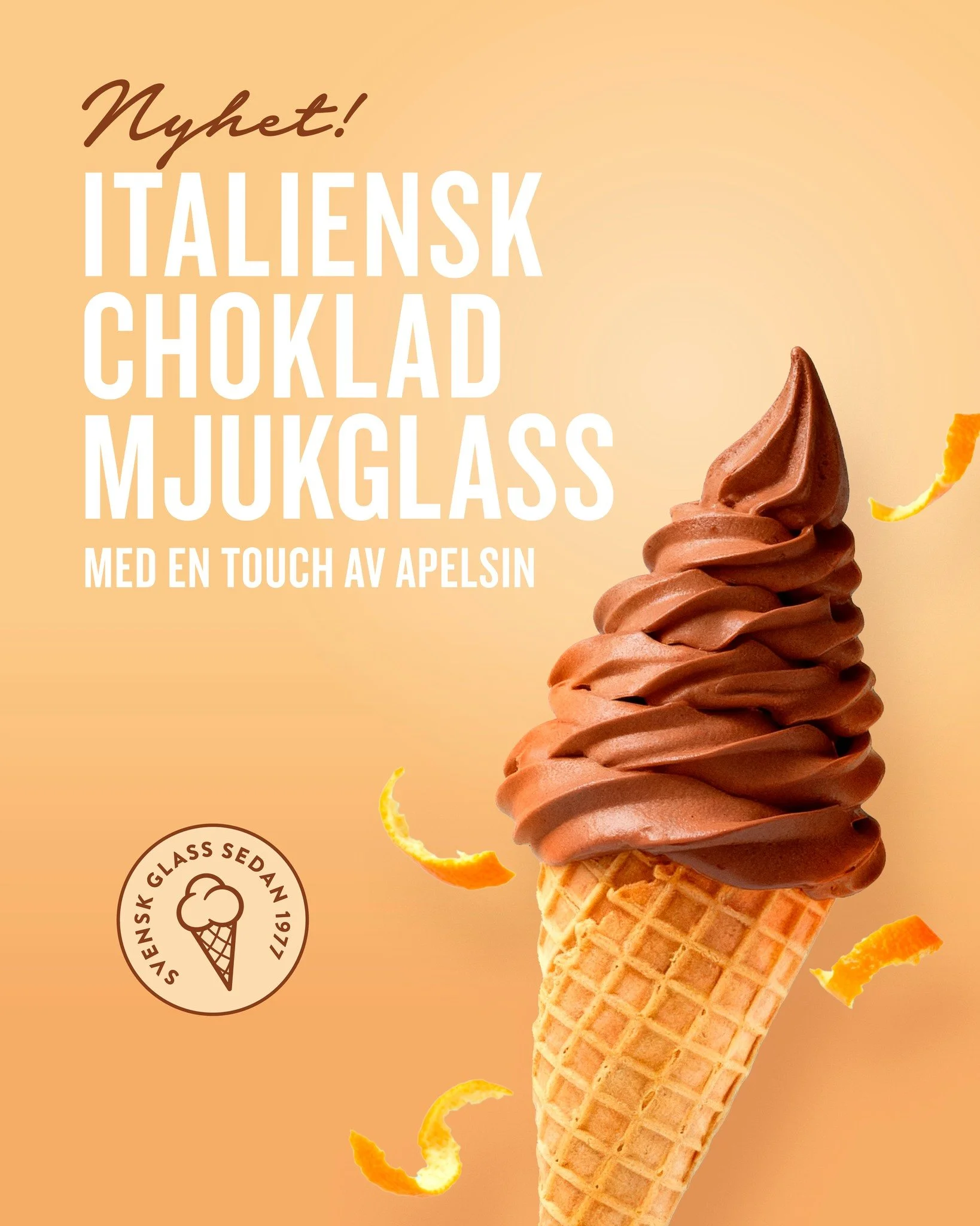 🍊 NYHET! 🍫 Nu &auml;r h&ouml;stens godaste mjukglass h&auml;r - italiensk choklad, med en frisk touch av apelsin. 
📍Finns p&aring; v&aring;r cold spot p&aring; Danska V&auml;gen 74 i G&ouml;teborg. #lejonetochbj&ouml;rnen #svensksuperpremiumglass 