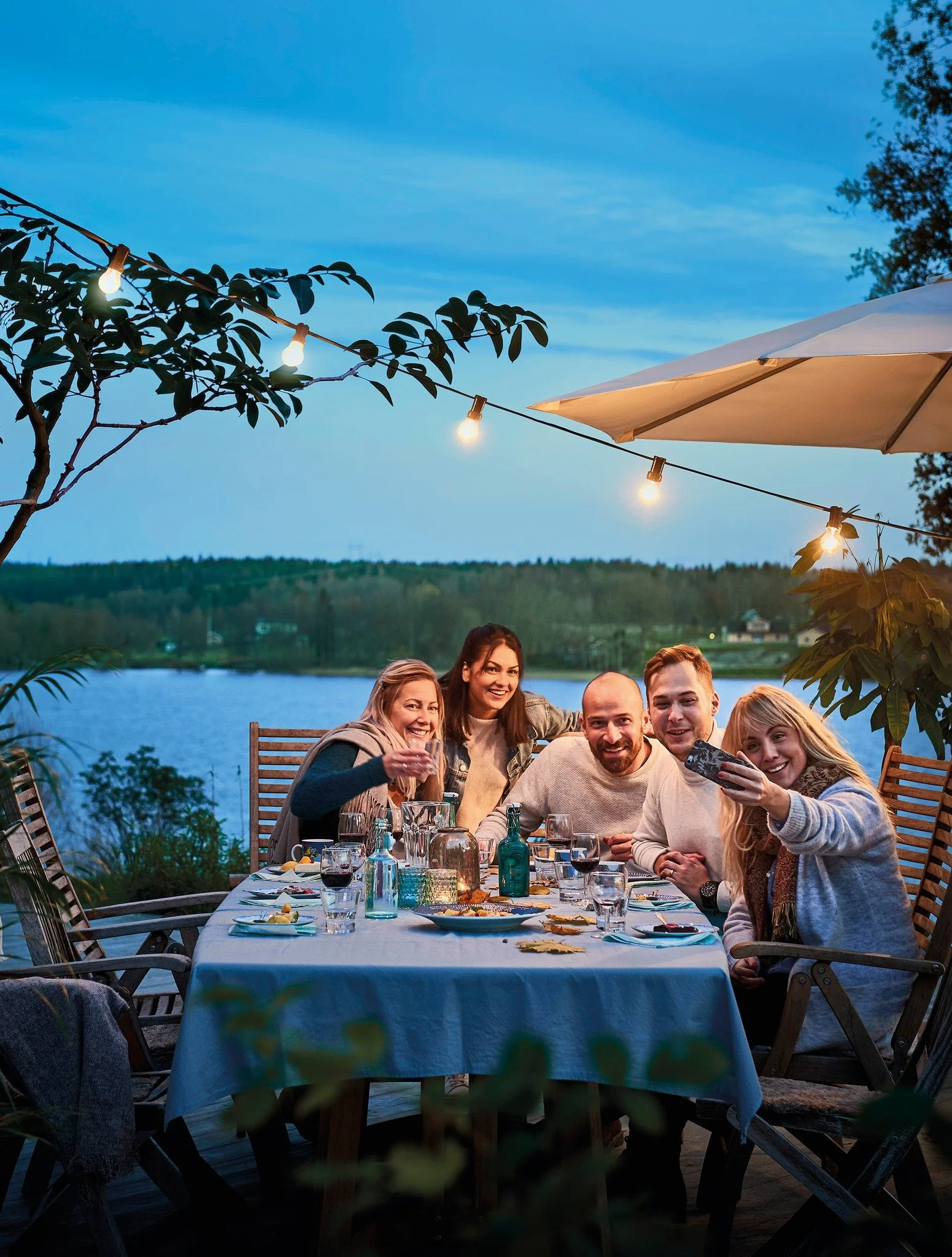 Glad valborg, glass&auml;lskare! #lejonetochbj&ouml;rnen #svensksuperpremiumglass #v&auml;rdattdela #valborg