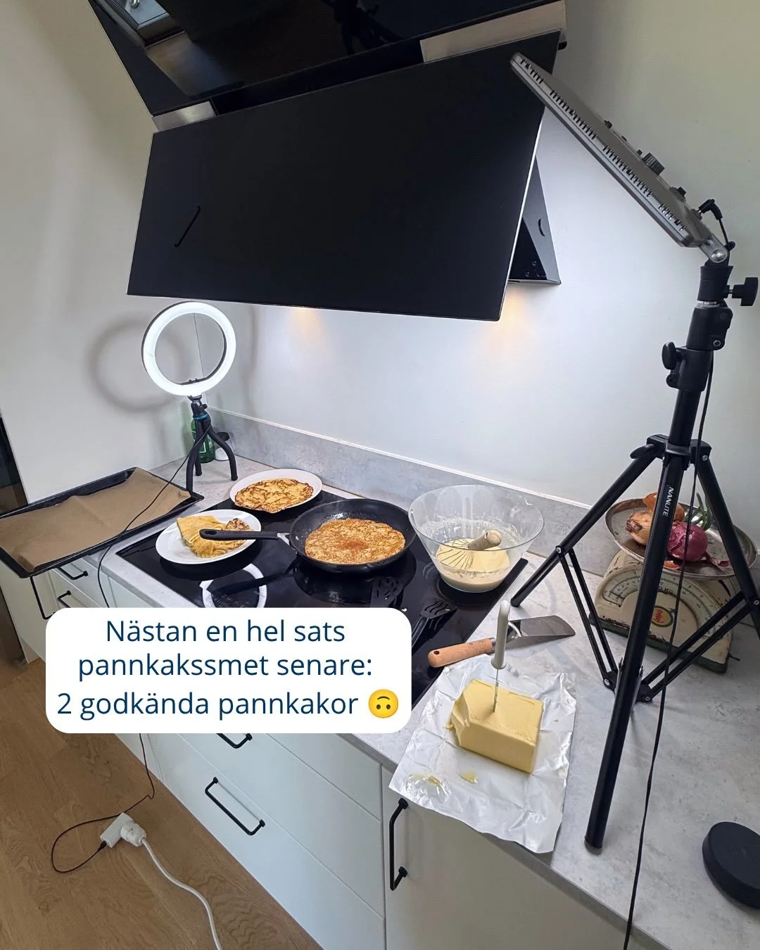 Swipa f&ouml;r kaoset bakom kulisserna&hellip; 🤯 PS. S&auml;tt p&aring; ljudet. 😂

Jag heter Matilda och jobbar med digital marknadsf&ouml;ring och kommunikation p&aring; Lejonet &amp; Bj&ouml;rnen. 👋

Allt &auml;r inte alltid s&aring; perfekt som