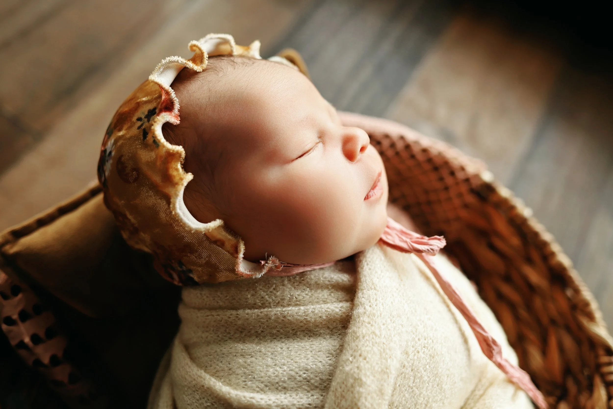 Why Newborn Safety Comes First at Amber Farnam Photography