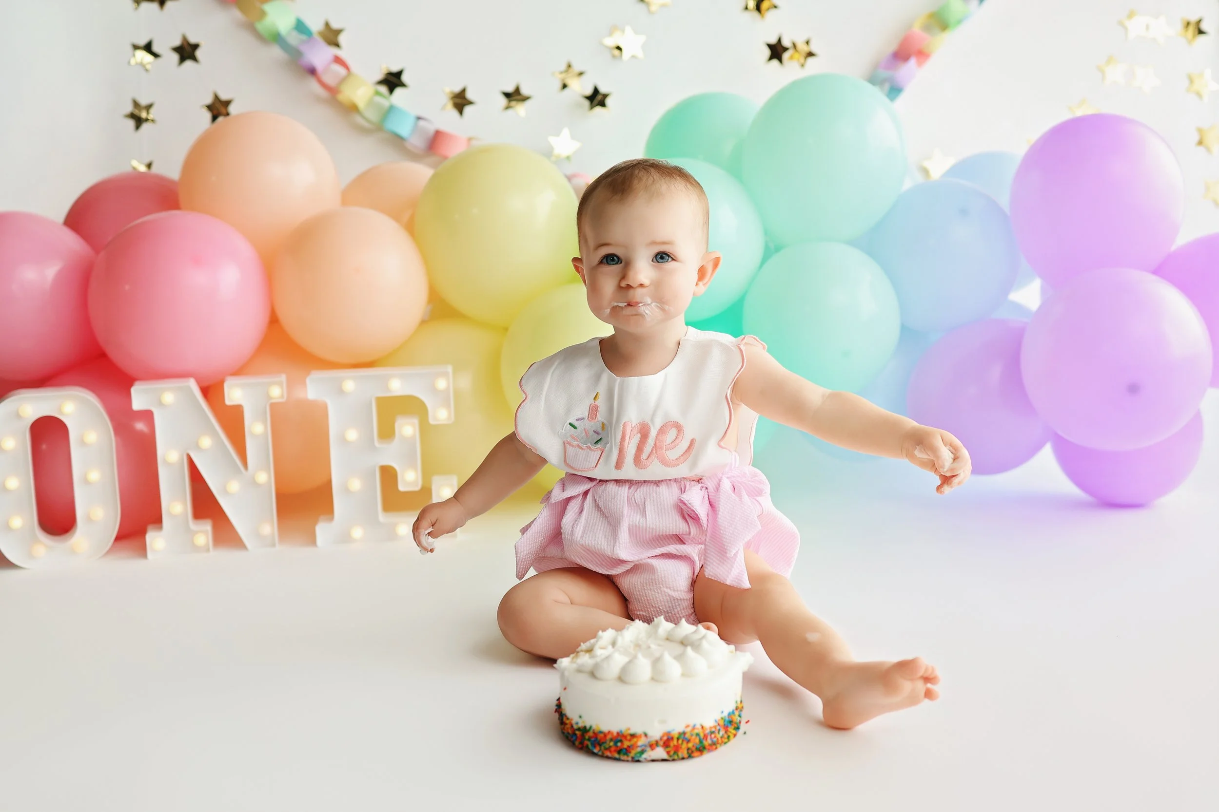fun-to-be-one-first-birthday-session-southern-illinois.jpg