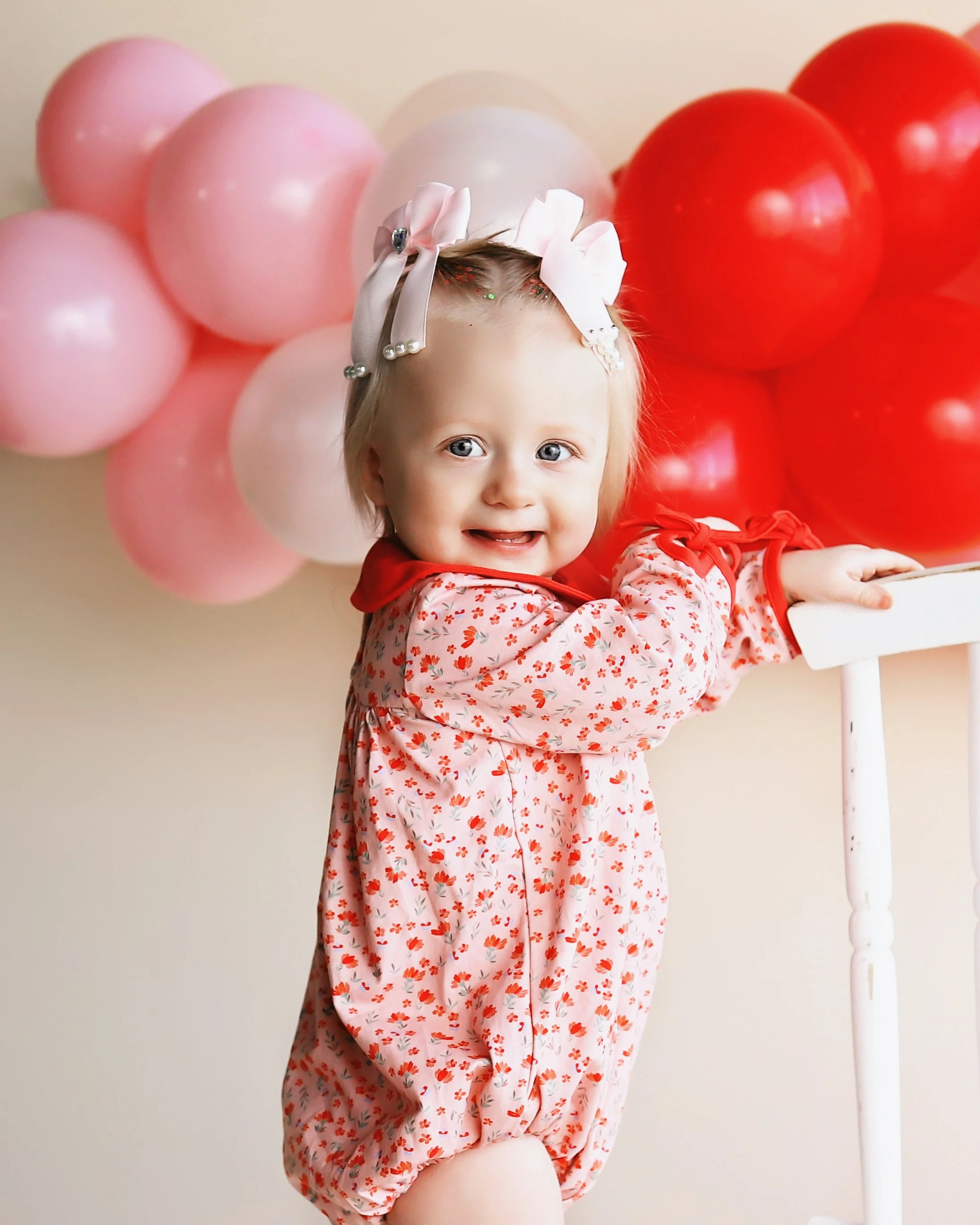 first-birthday-photo-shoot-red-cream-studio-christopher-illinois.jpg