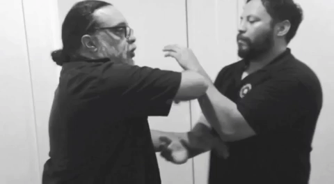 qkVJpnQ6NurNmhKA7f.gif