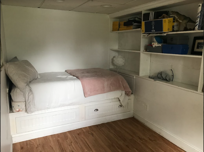 sophia bed before.PNG