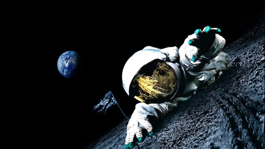 APOLLO 18 (2011)