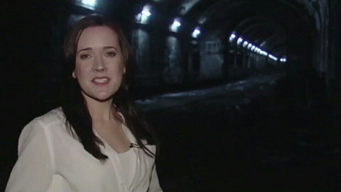 THE TUNNEL (2011)