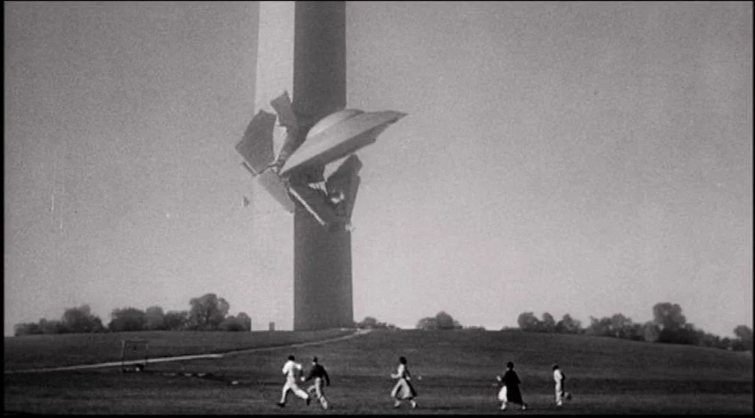 EARTH VS. THE FLYING SAUCERS (1956) Washington Monument