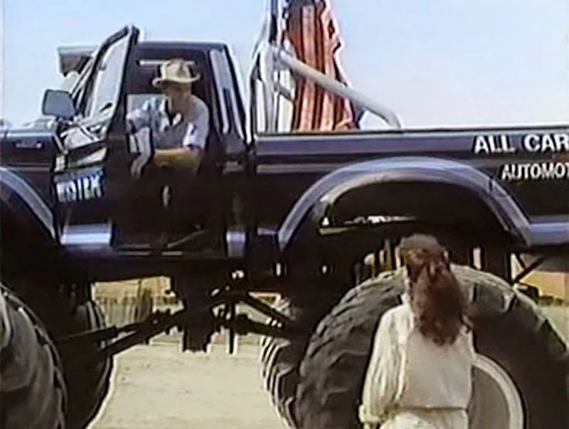 TWISTER'S REVENGE! (1988)