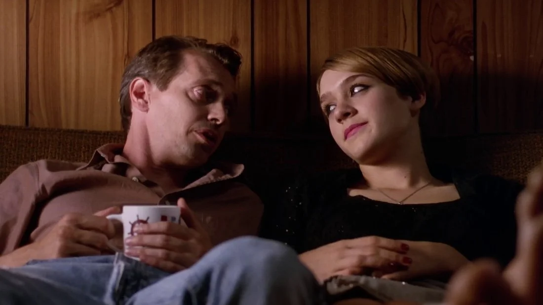 TREES LOUNGE (1996) Steve Buscemi and Chloe Sêvigny