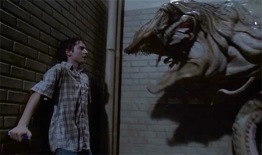 THE FACULTY (1998) Elijah Wood and friend