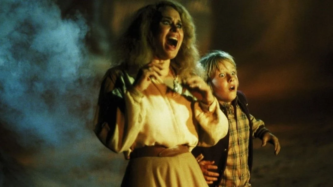 INVADERS FROM MARS (1986) Karen Black and Hunter Carson