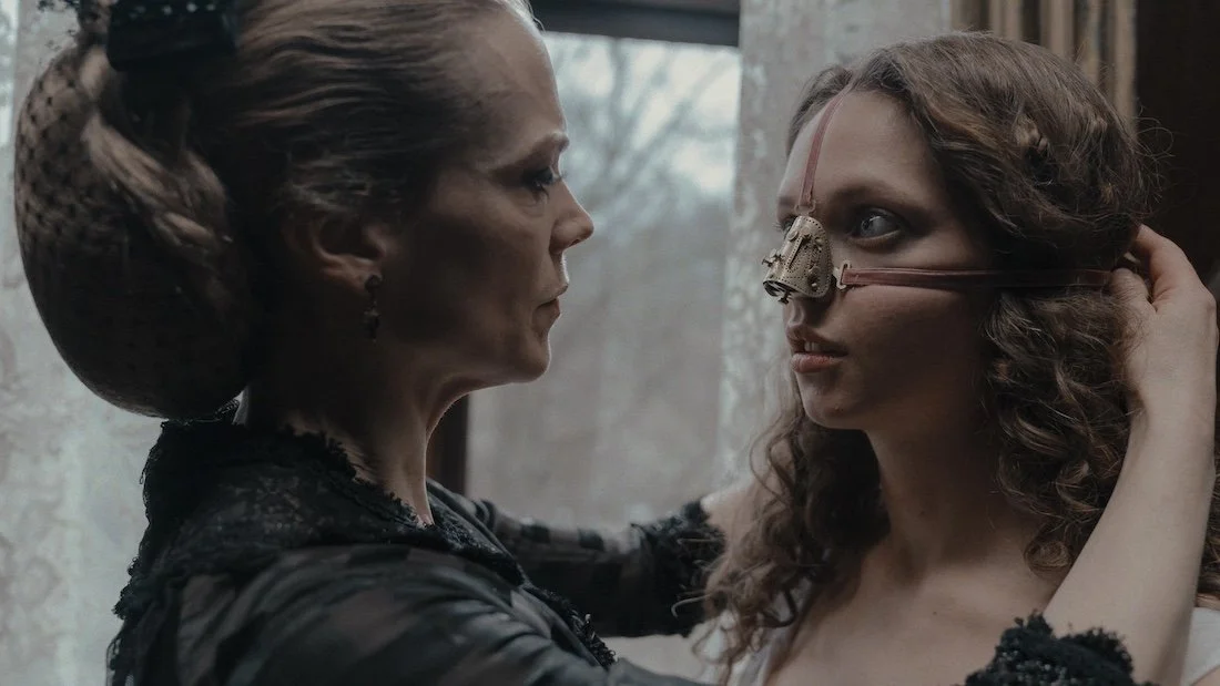 THE UGLY STEPSISTER (2025)