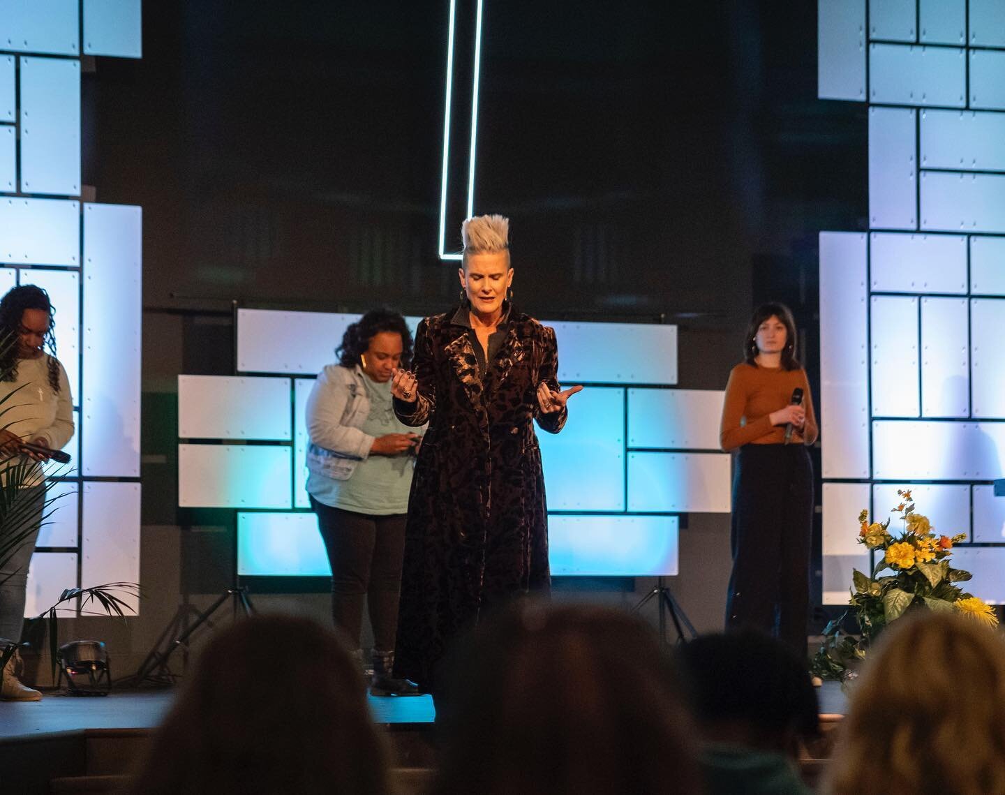 We had such a powerful weekend with @rheabriscoe at our Women&rsquo;s Conference 🙌
To have our conference themed &ldquo;Encounter Jesus&rdquo; truly set the precedent for what happened as we believe we did just that. Experience and Encounter Jesus i