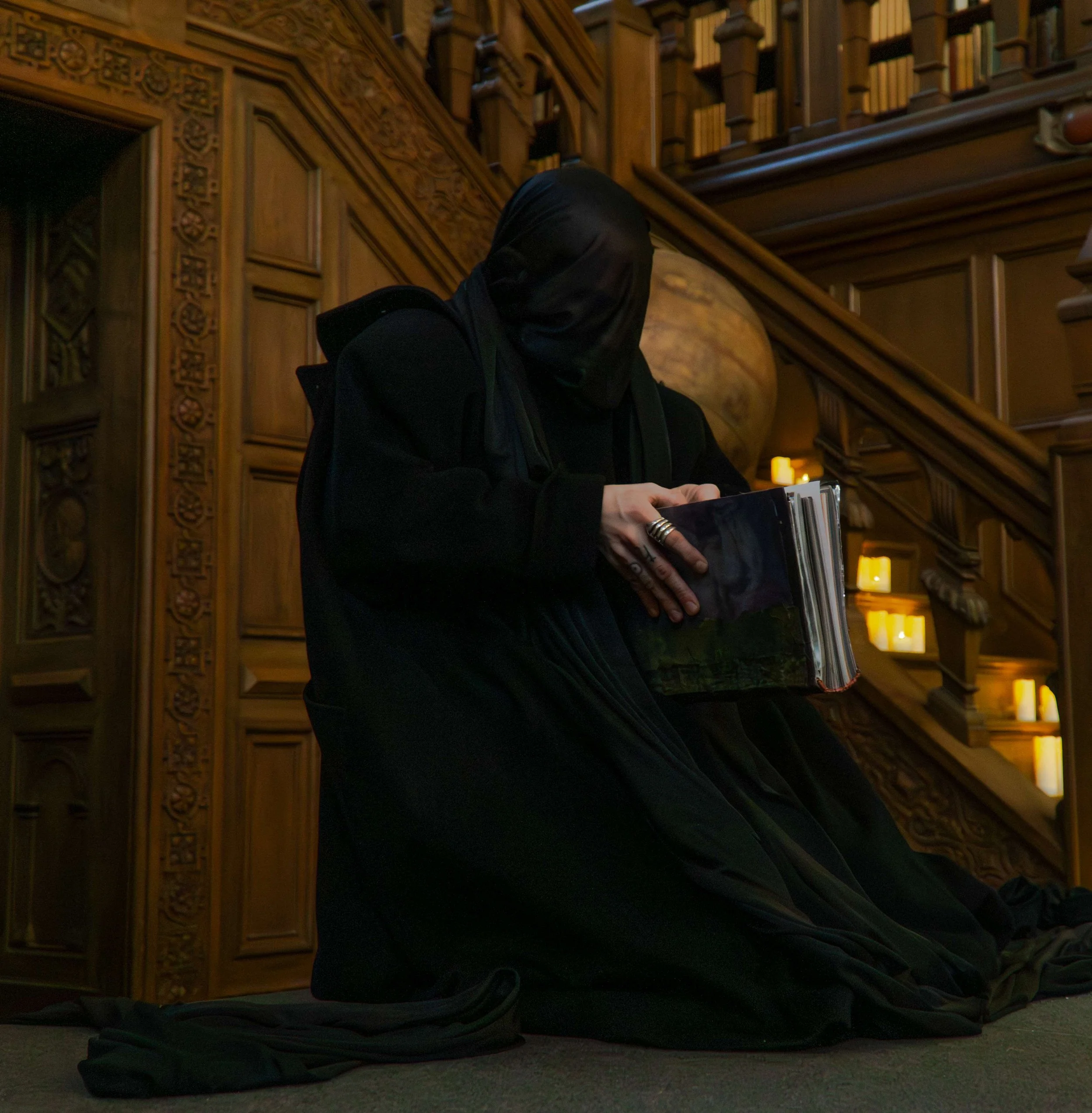 somethingwicked_folgertrue_7.png