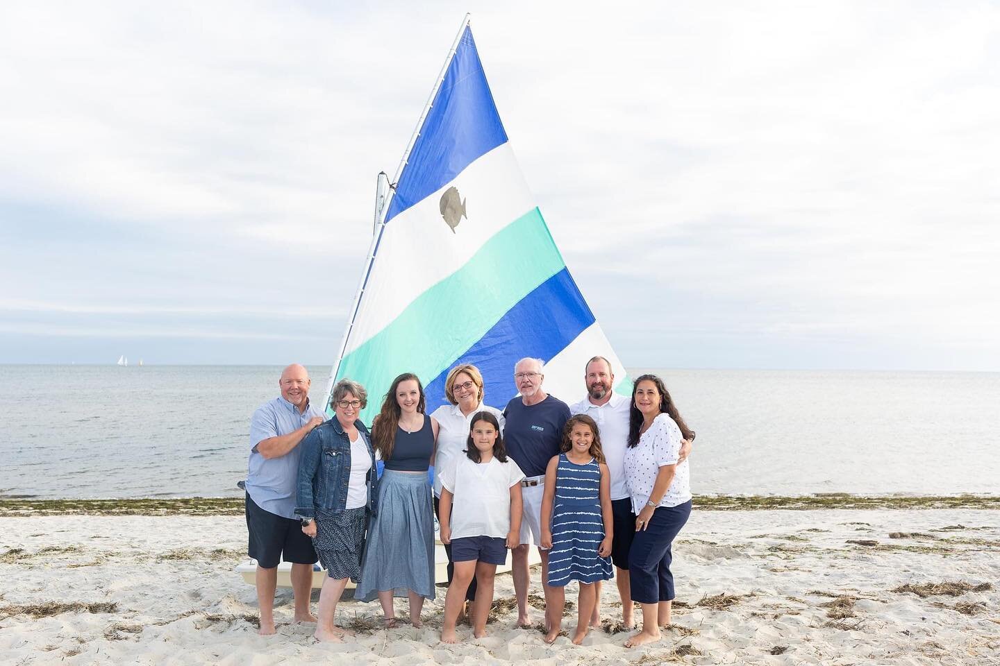 I love generational family photos SO much. It&rsquo;s truly my favorite to see a larger group book a family session to capture their vacation memories 💕 #jillianmcnamaraphotography #capecodportraitphotographer #capecodfamilyphotographer #chathamphot