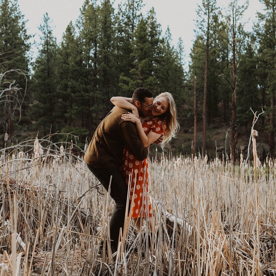These two 😍 I love laughing and giggling and being so ridiculously silly with my clients. I ALSO love finding pretty places and going on little hikes with my couples to create unique imagery that they can look through over and over. 🥰