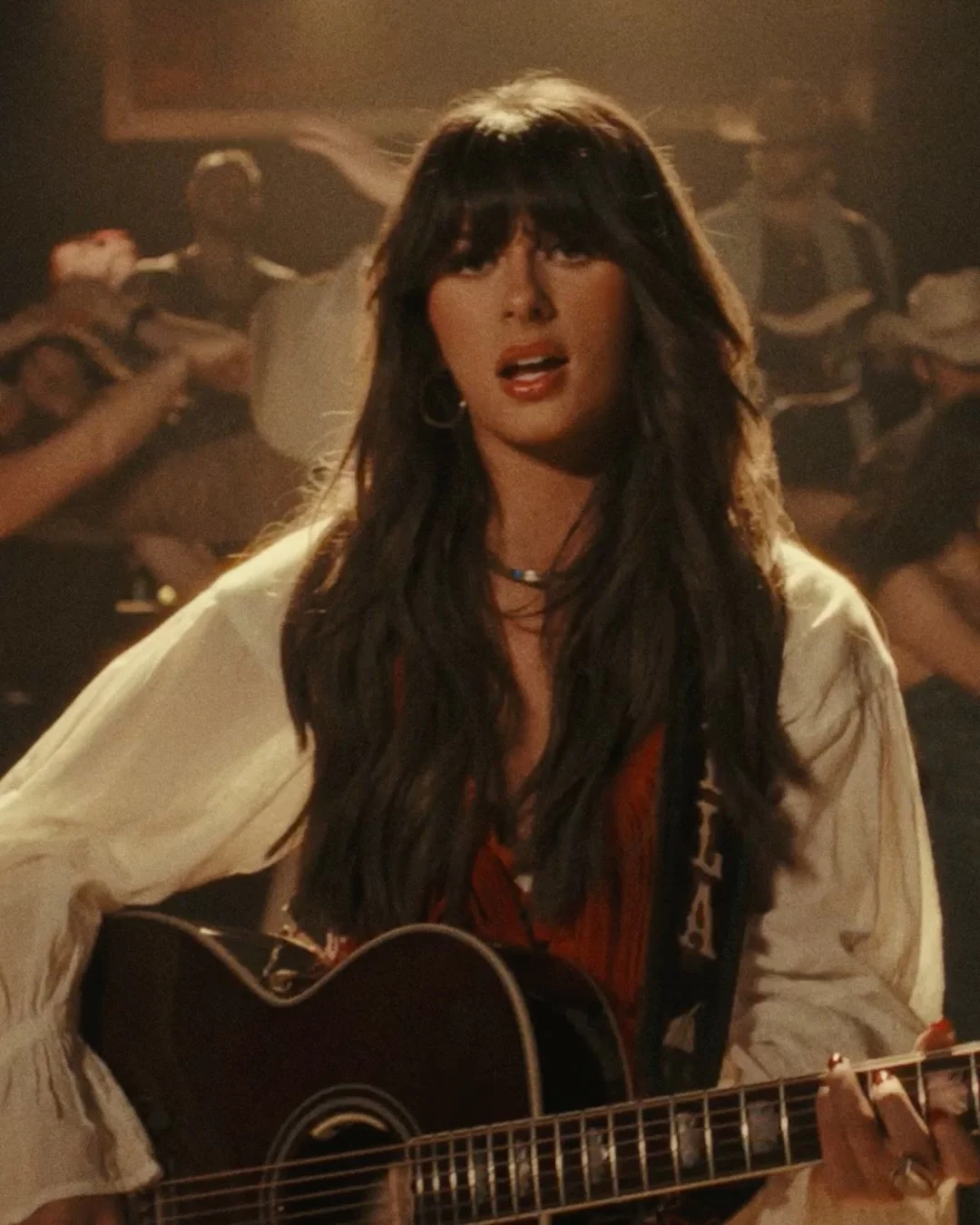 Just a peek at some BTS featuring the one and only @ellalangleymusic with good vibes all around 🍻

&ldquo;Choosin&rsquo; Texas&rdquo; film is out now!