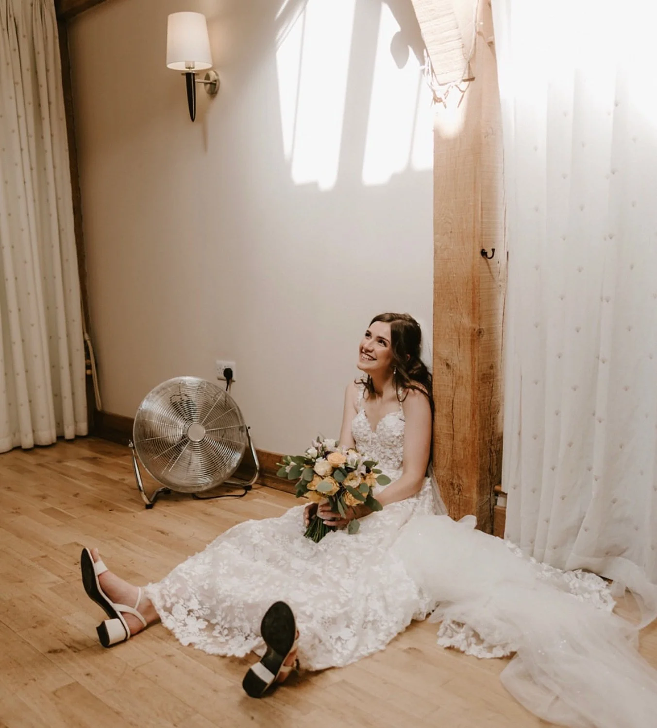 Favourite photo of the lovely bride H - cooling down this way seemed an excellent idea! 💛💜

📷 @lee_daniels_photography