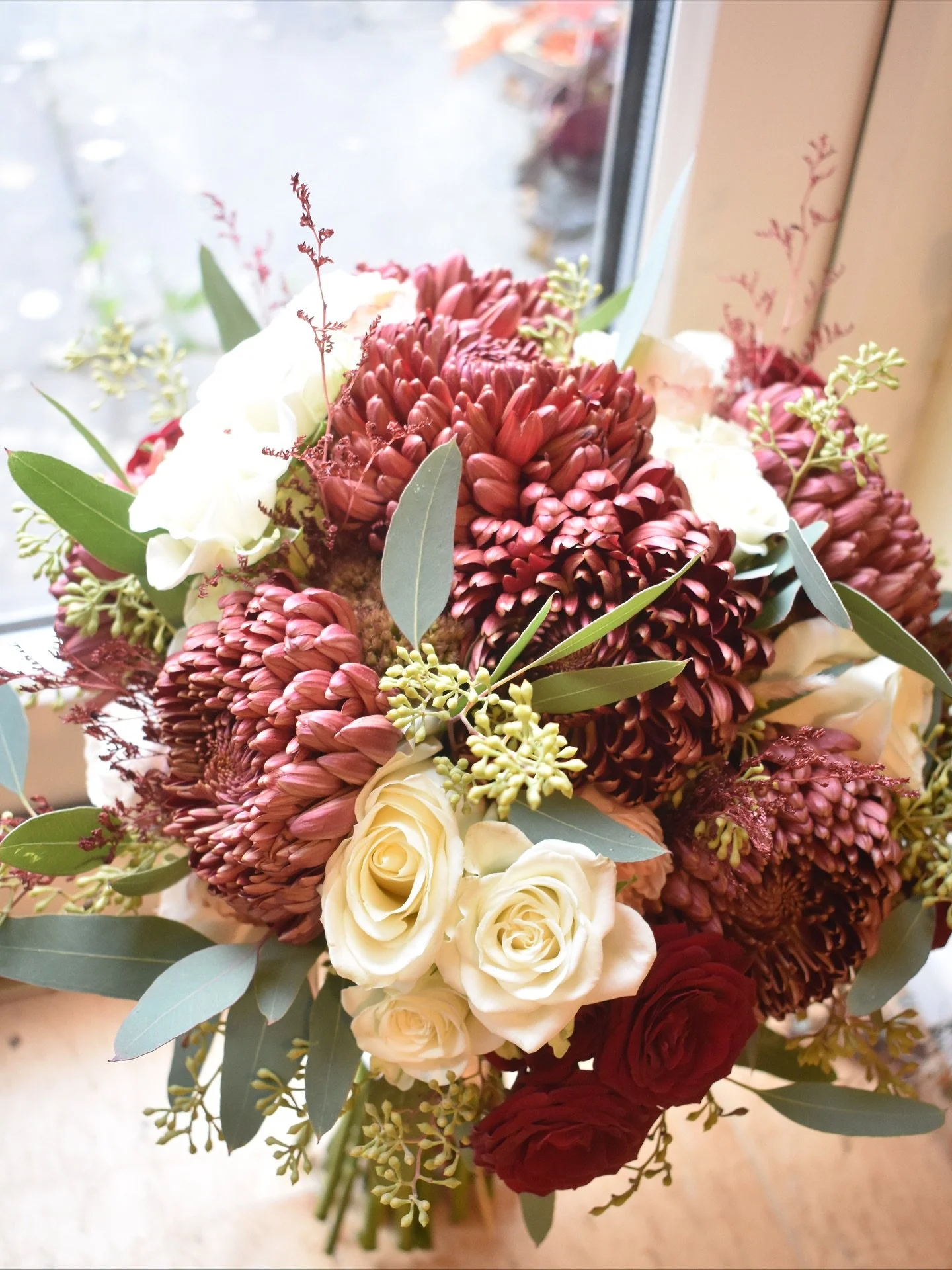 Many congratulations to L &amp; D who tied the knot last week at @thetithebarnbedford 💕