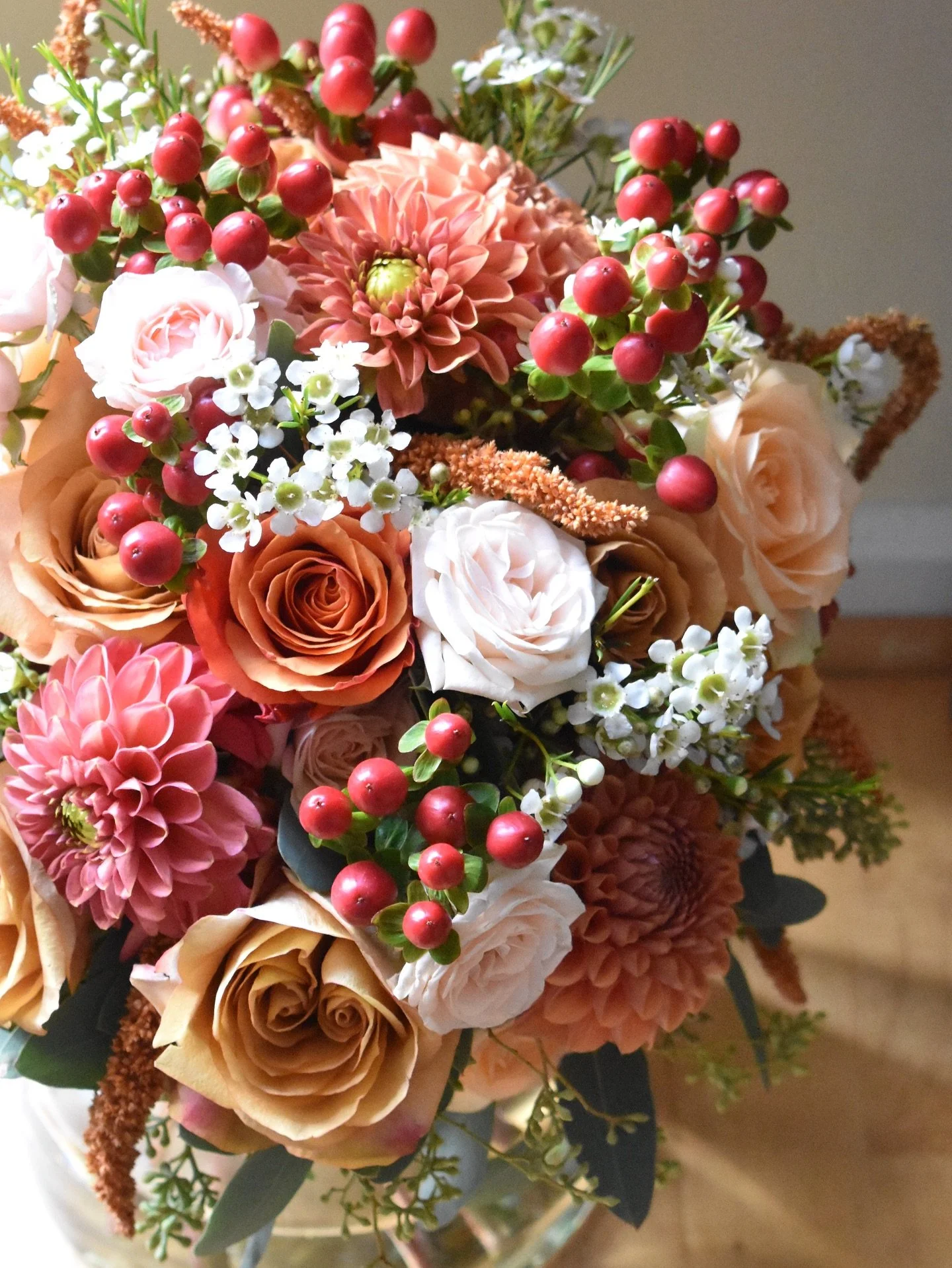 Autumn vibes for this week&rsquo;s wedding 🍁 

Congratulations to E &amp; B who tied the knot at @bassmeadmanorbarns this weekend 🧡