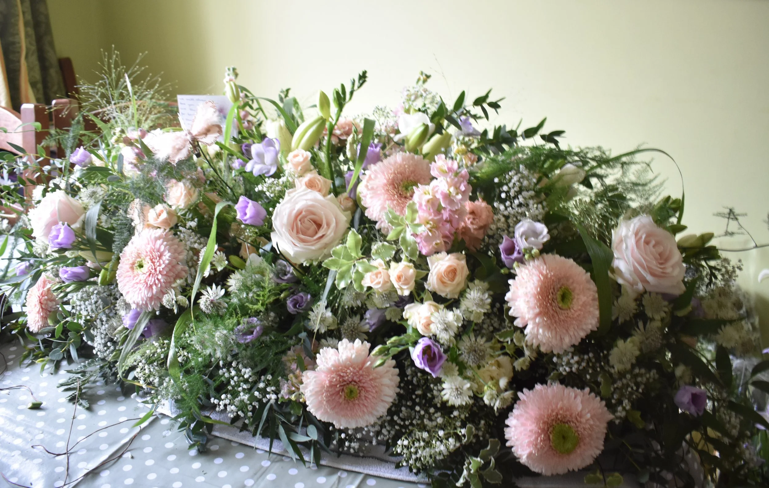 funeral flowers for a woman