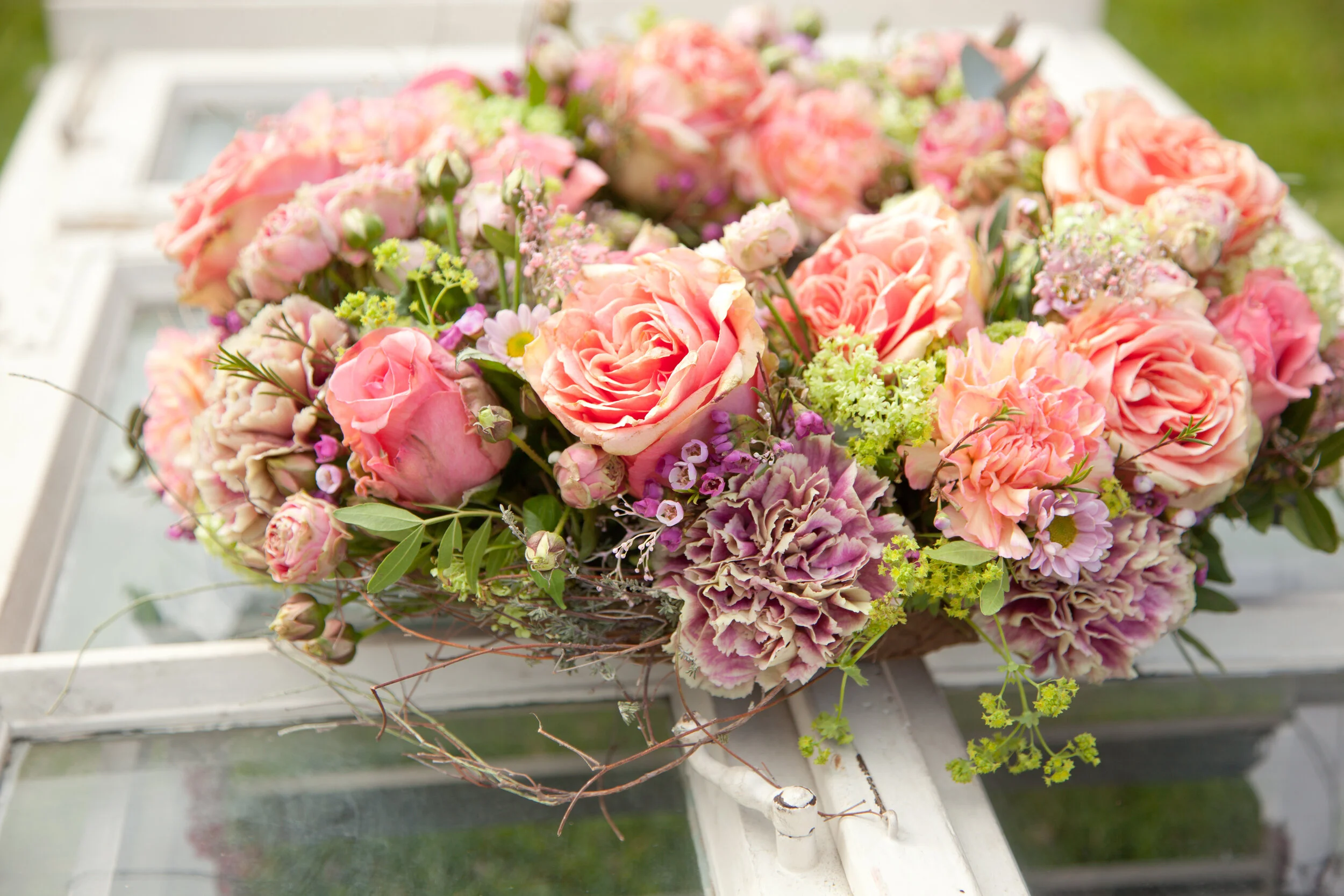 natural funeral flowers