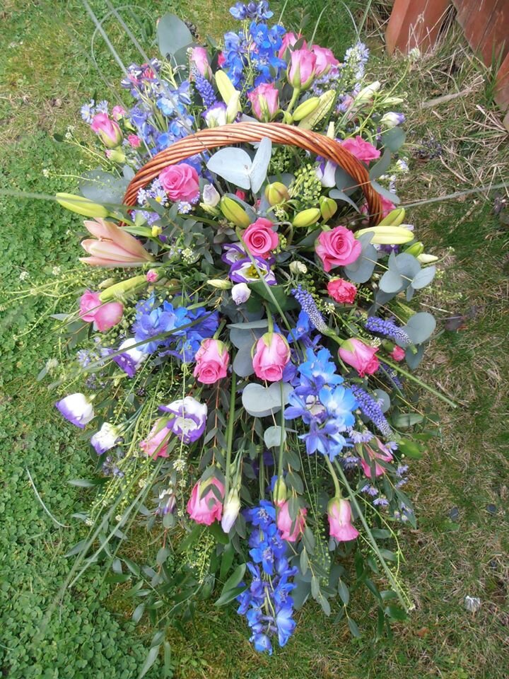ecofriendly funeral basket