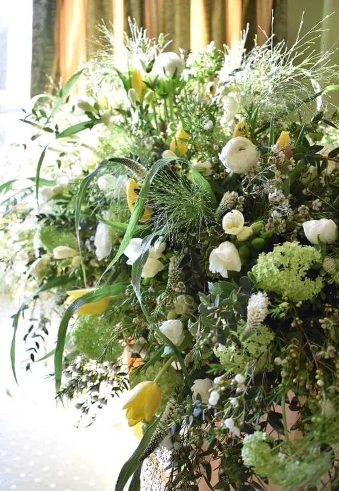 sustainable casket spray