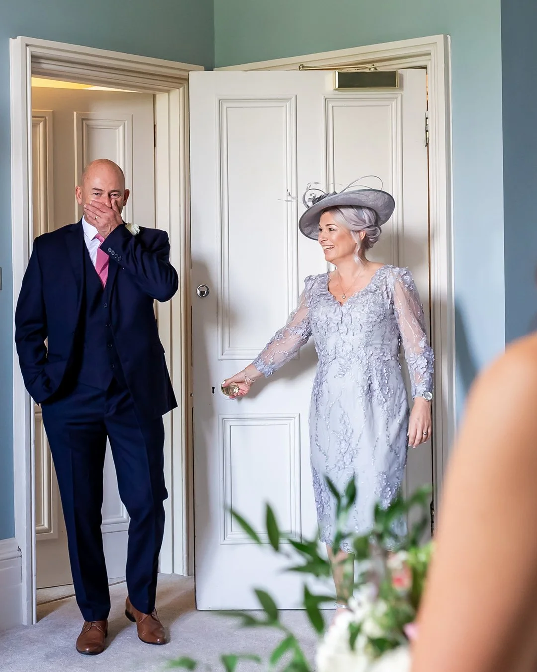 A wedding story in 7 chapters.

Chapter 2 : That moment when it all becomes real

The first look - it's an emotional moment. Whether it's a planned moment ahead of the ceremony (with parents, with the bridal party, your kids or your future spouse) or