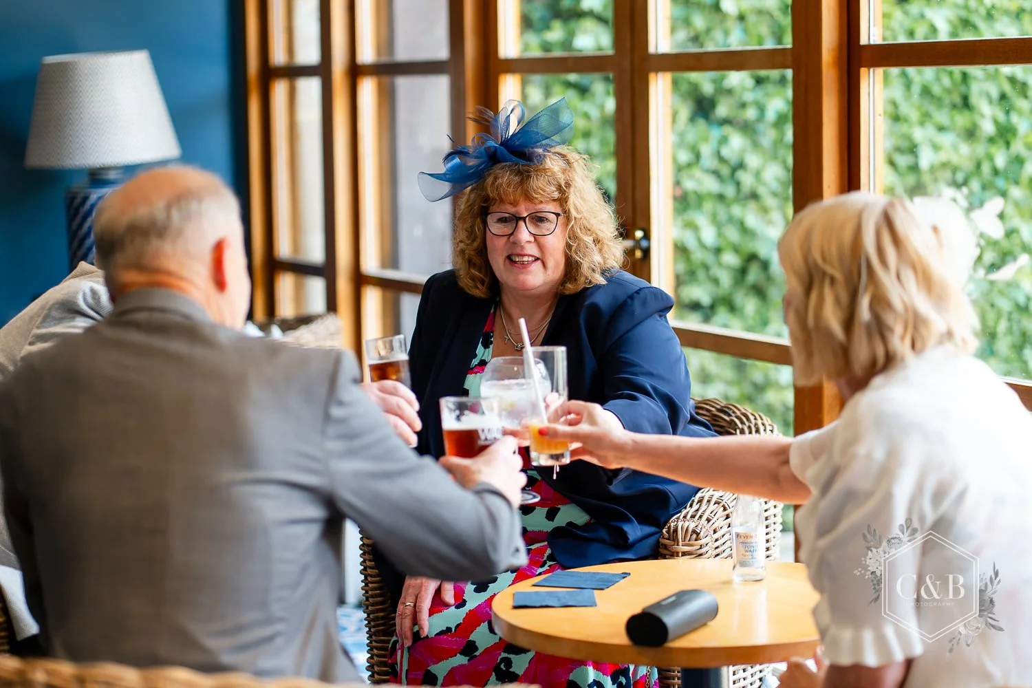 bowood-intimate-wedding-photography-007.jpg