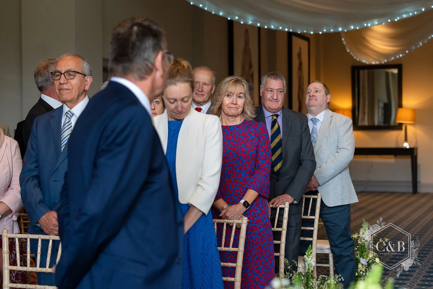 bowood-intimate-wedding-photography-011.jpg