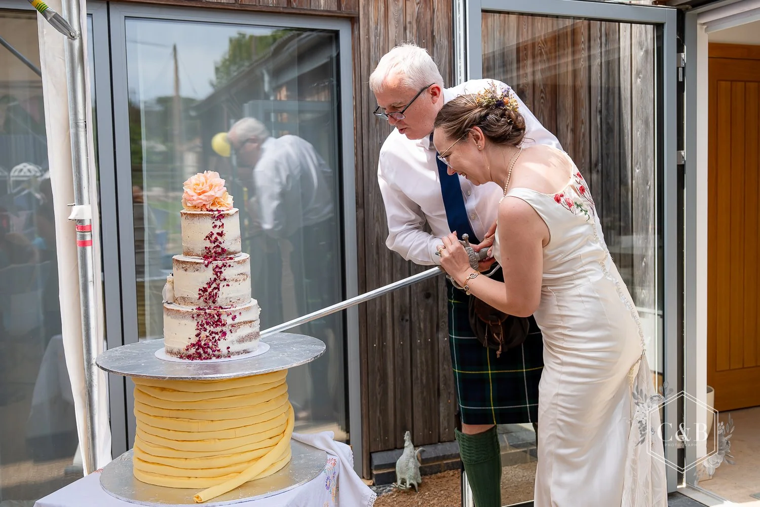 dauntsey-wedding-photography-081.jpg
