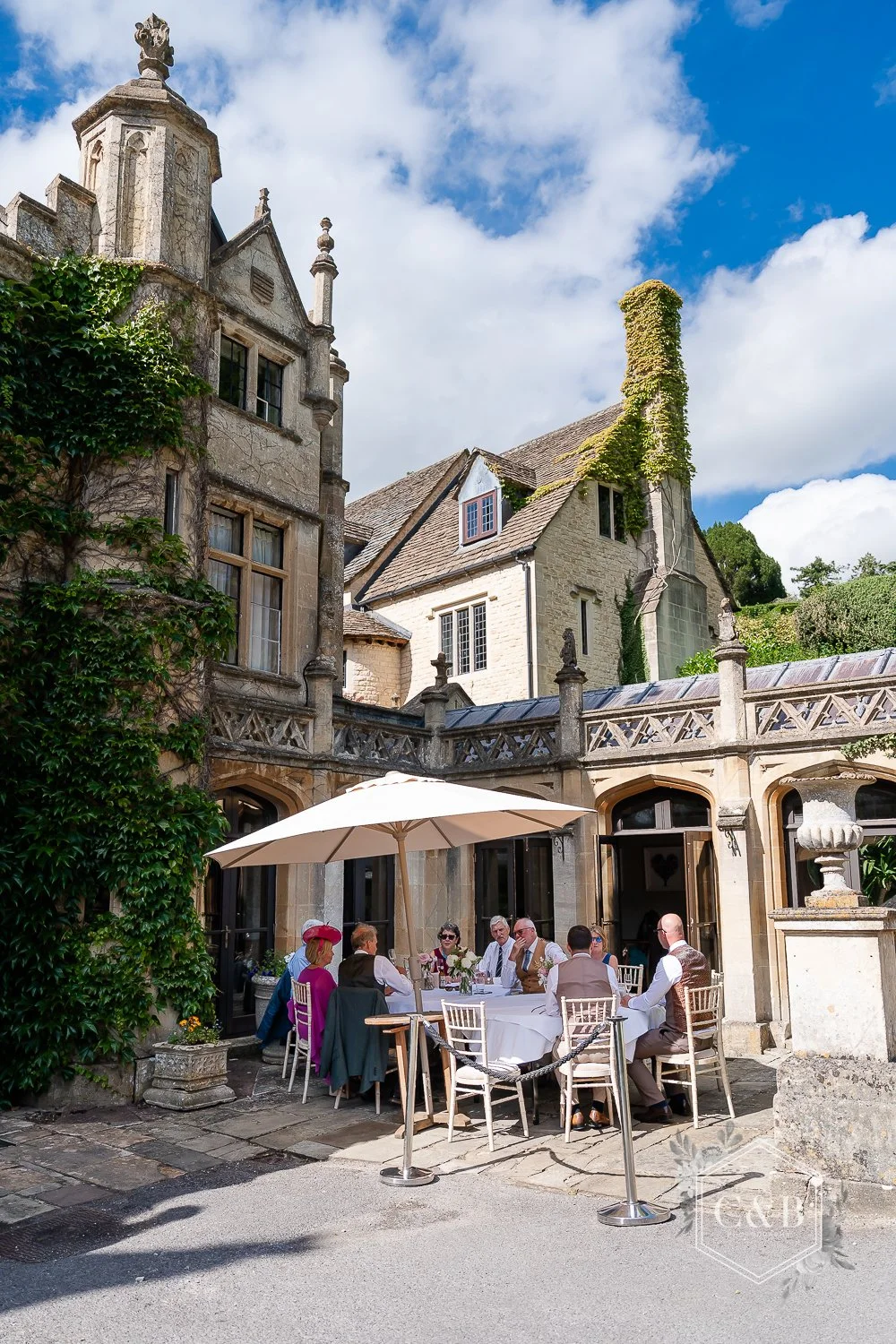 castle-combe-manor-house-wedding-photography-004.jpg