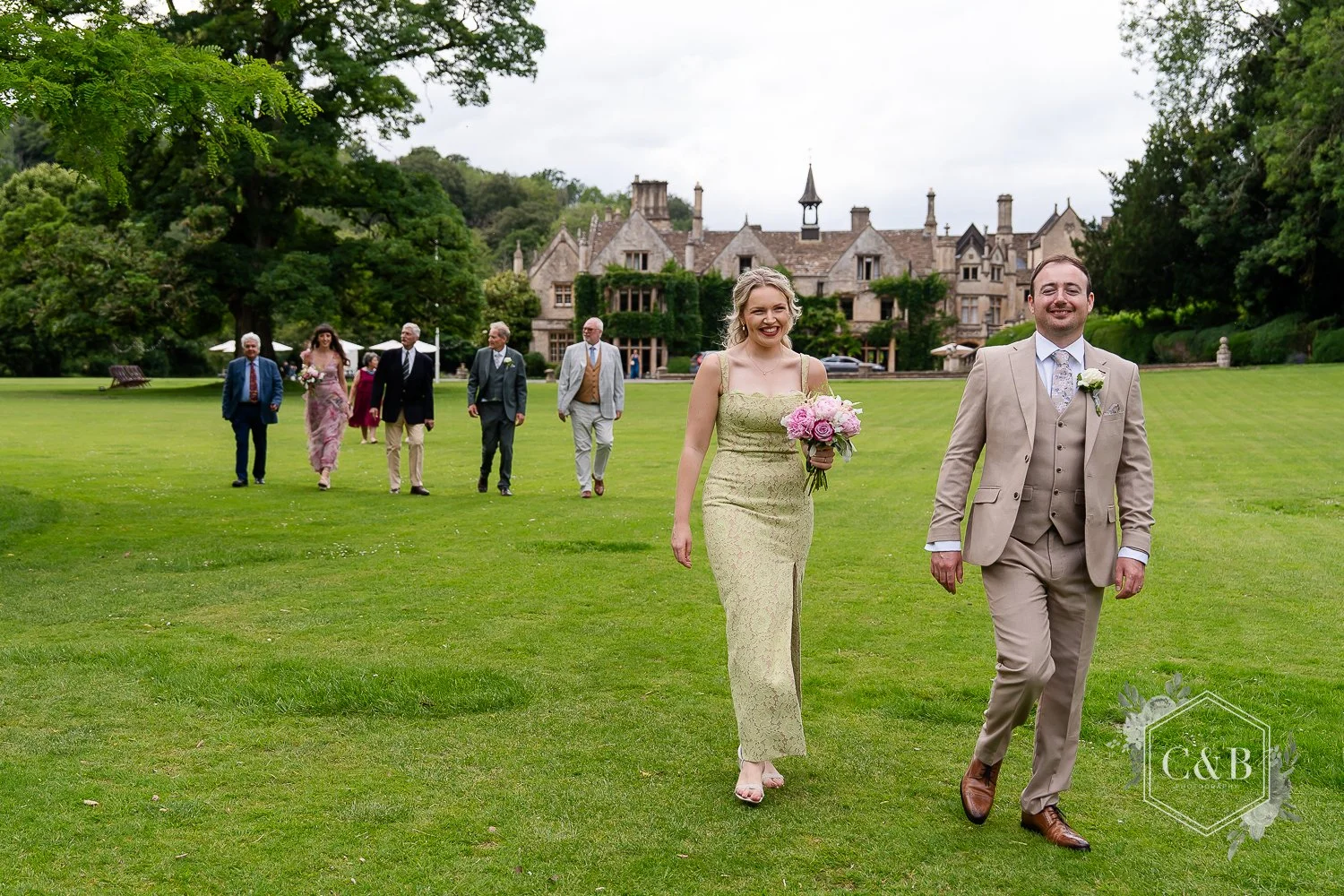 castle-combe-manor-house-wedding-photography-016.jpg