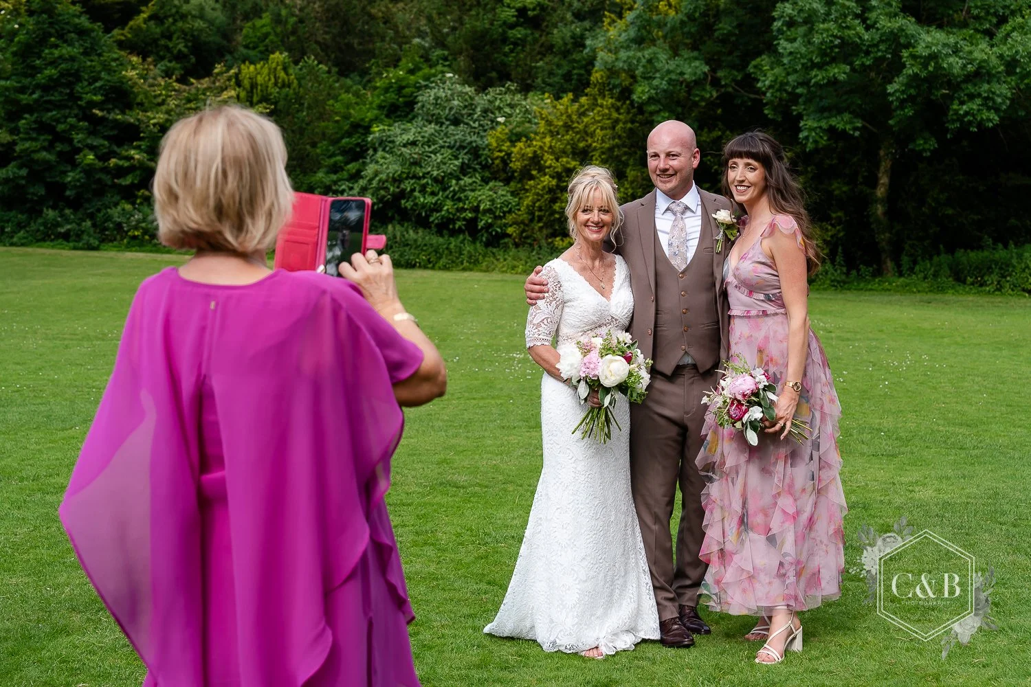 castle-combe-manor-house-wedding-photography-018.jpg